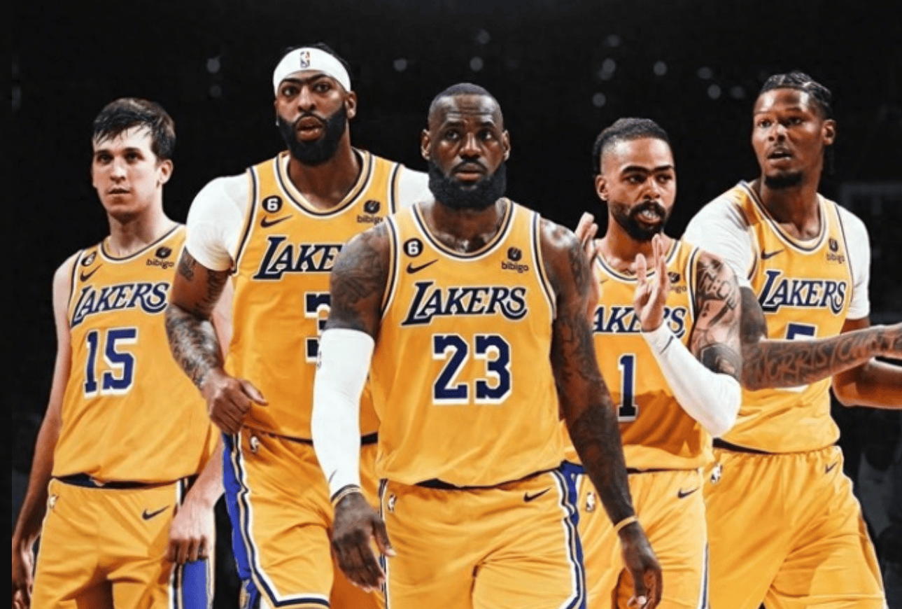 与观众发生 与观众发生